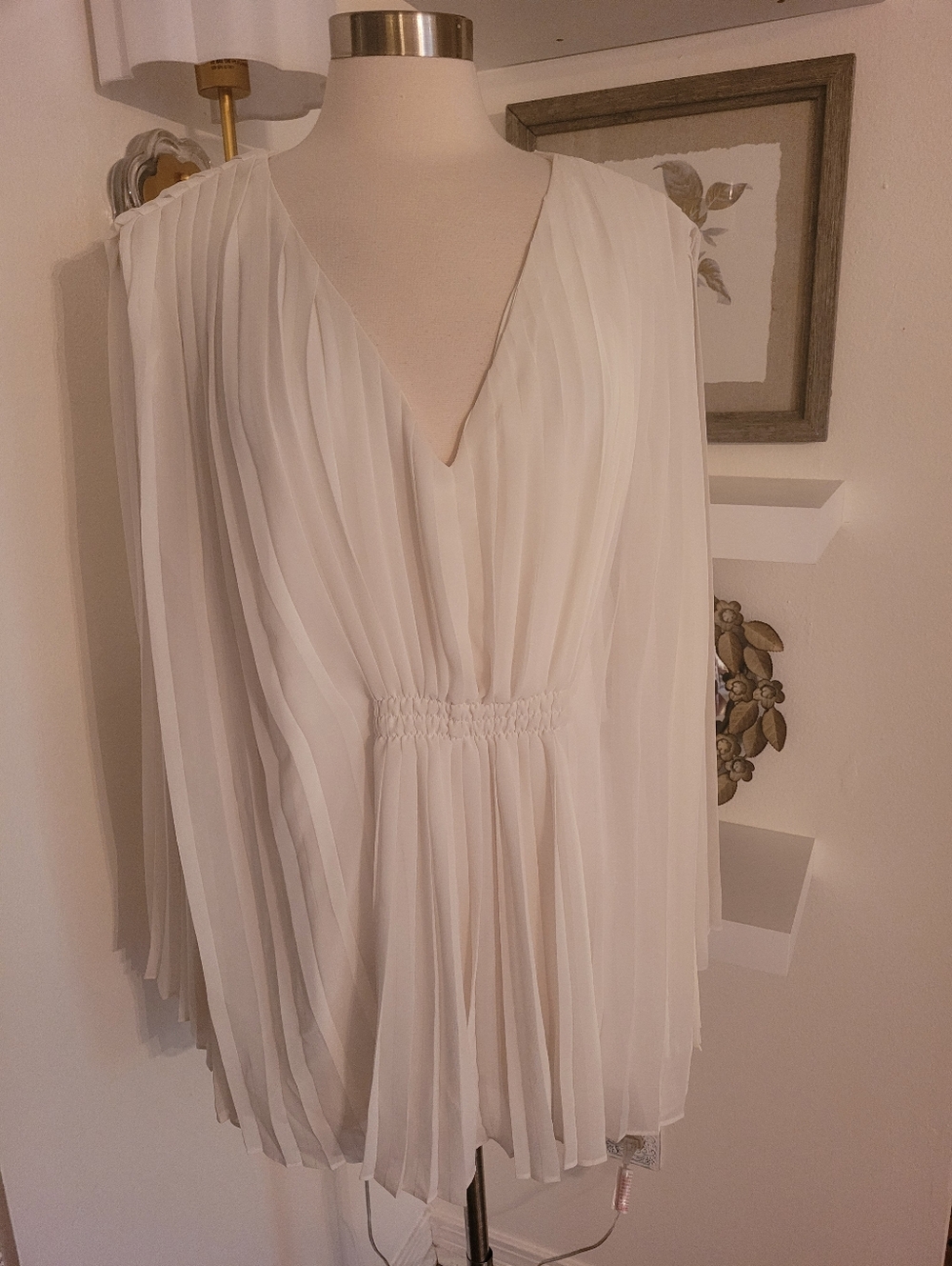 Lane Bryant White Pleated V-Neck Chiffon Blouse 22/24